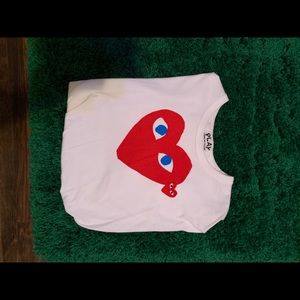 Comme Des Garcons PLAY short sleeve tee size XL